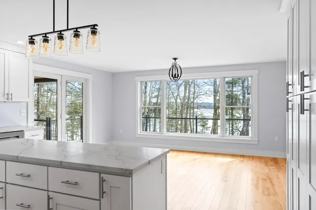 $1,495,000 | 31 Viking Way, Bristol, ME 04564