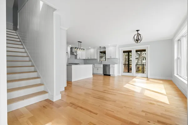 $1,495,000 | 31 Viking Way, Bristol, ME 04564