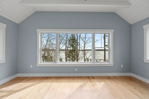 $1,495,000 | 31 Viking Way, Bristol, ME 04564