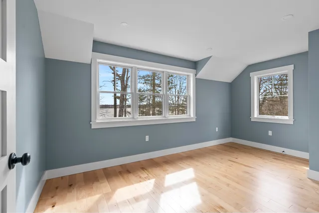 $1,495,000 | 31 Viking Way, Bristol, ME 04564