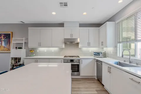 $999,999 | 1553 Verbena Way, Los Angeles, CA 90041