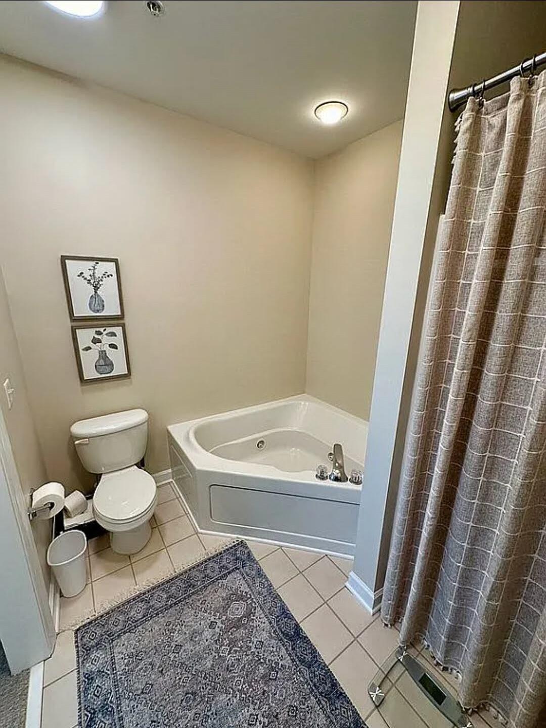 119 Ballard Lane Santee, SC 29142 - Photo 26 of 73 WOW! Bathtub in Primary bedroom