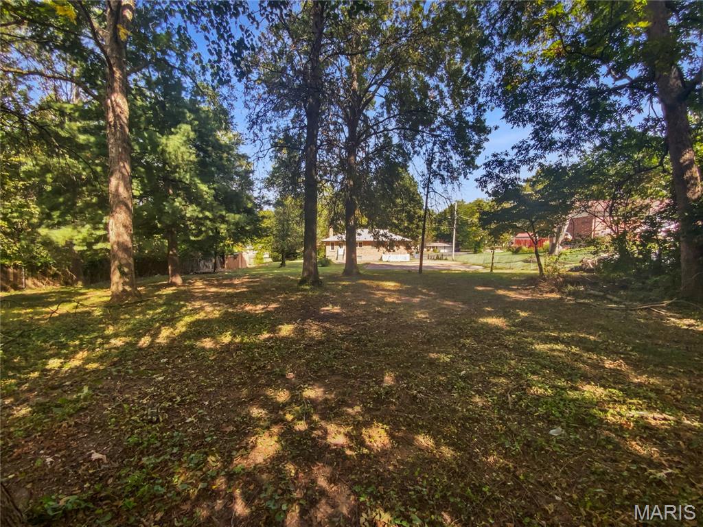 3940 Parker Road Florissant, MO 63033 - Photo 11 of 22