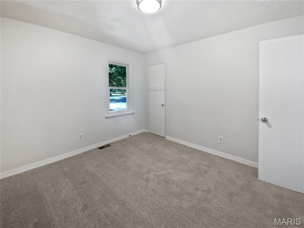 3940 Parker Road Florissant, MO 63033 - Photo 18 of 22