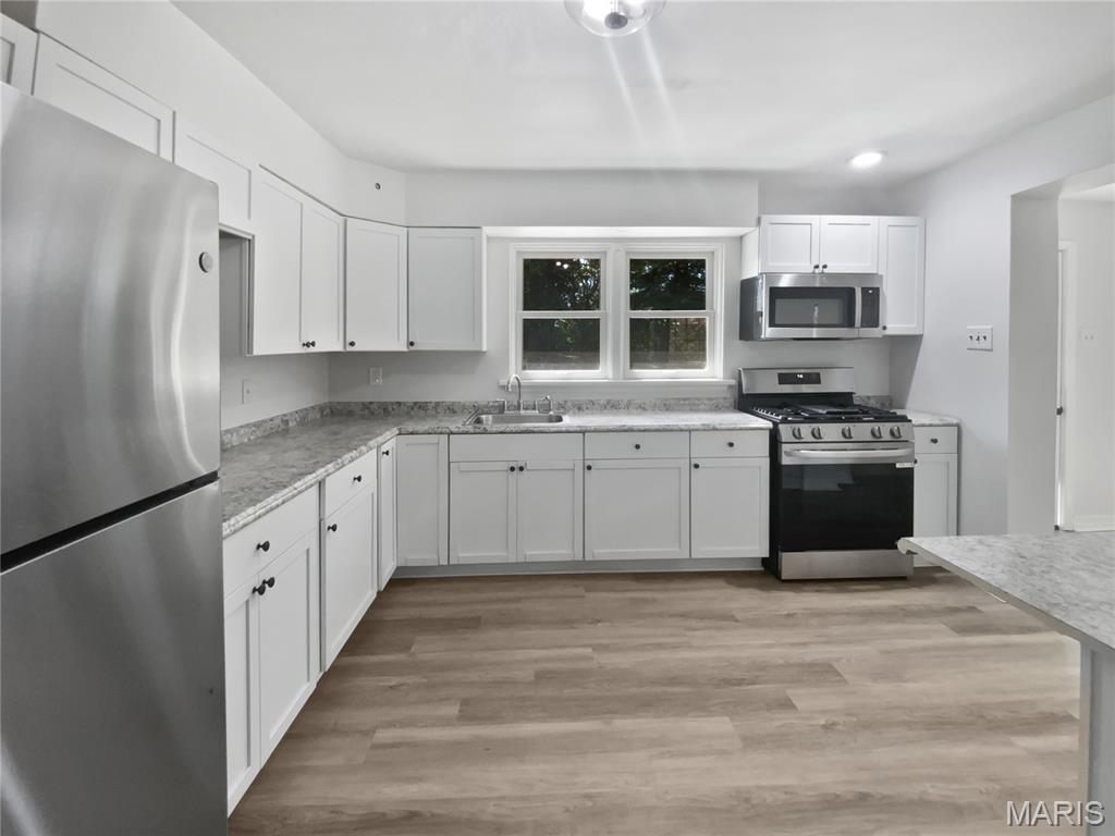 3940 Parker Road Florissant, MO 63033 - Photo 6 of 22