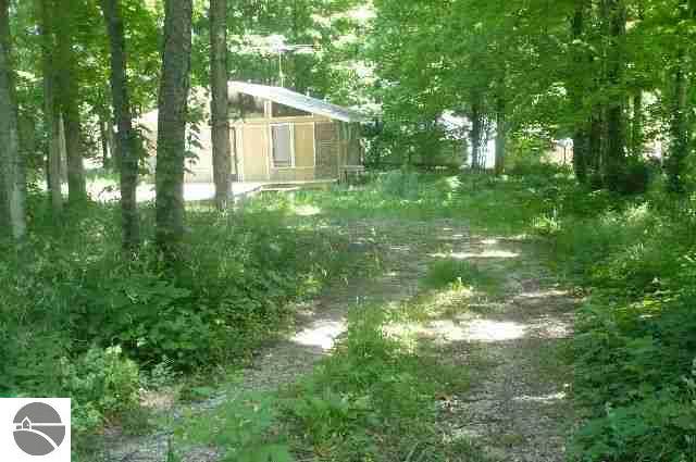 13343 Goose Road Beulah, MI 49617 - Photo 16 of 18 1709218-15.JPG