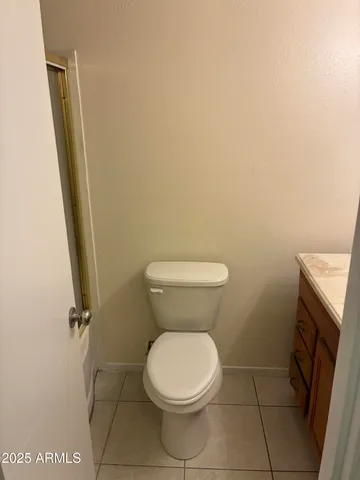 $73,900 | 2549 West Berridge Lane, Unit A223, Phoenix, AZ 85017