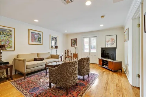 $289,000 | 612 North Rampart Street, Unit 612, New Orleans, LA 70112