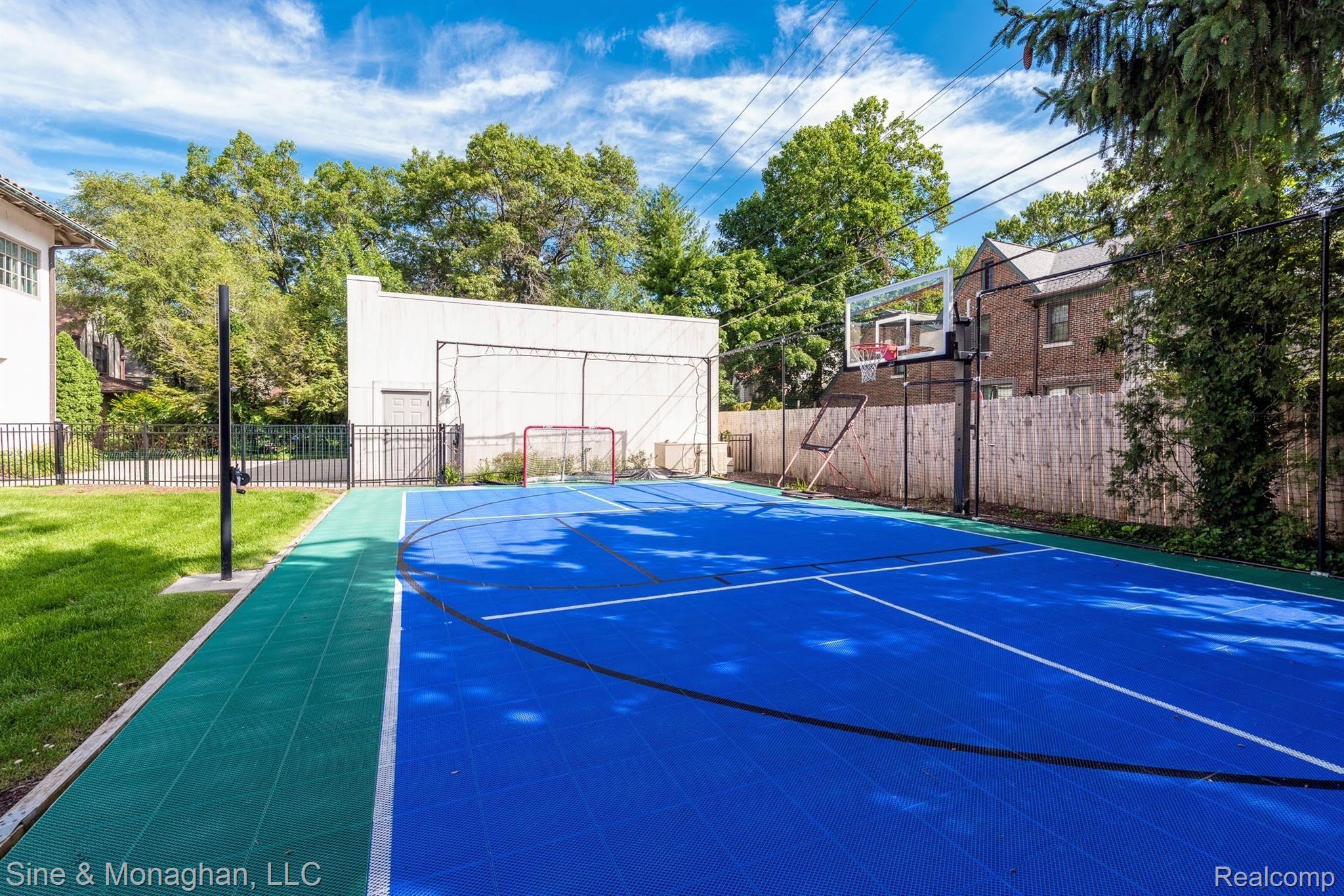 1040 Devonshire Road Grosse Pointe, MI 48230 - Photo 76 of 95 DSC_3465.jpg