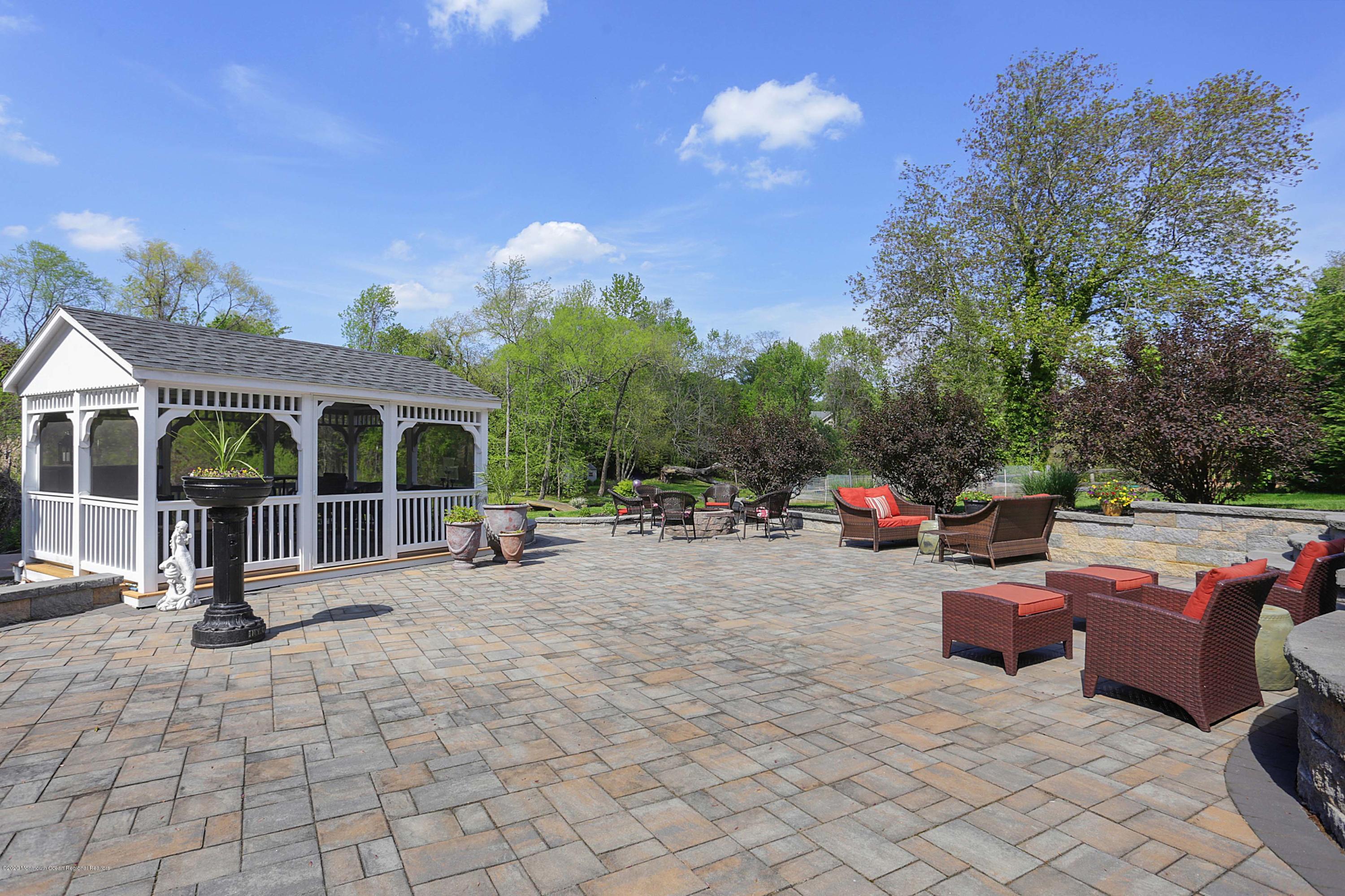 653 Locust Point Road Atlantic Highlands, NJ 07716 - Photo 14 of 57 patio view