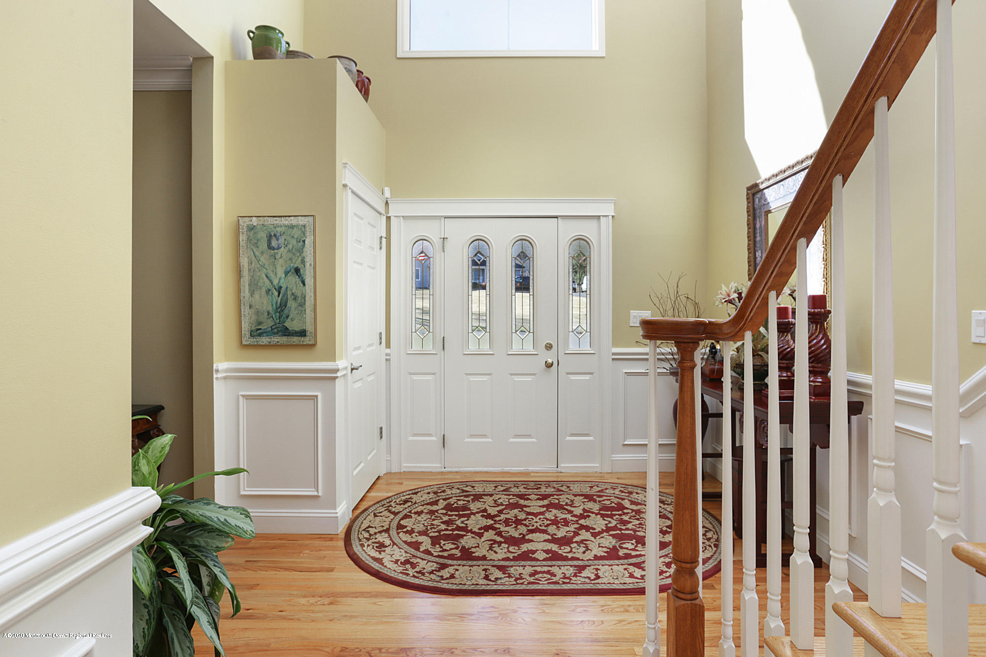 653 Locust Point Road Atlantic Highlands, NJ 07716 - Photo 28 of 57 Foyer front doors
