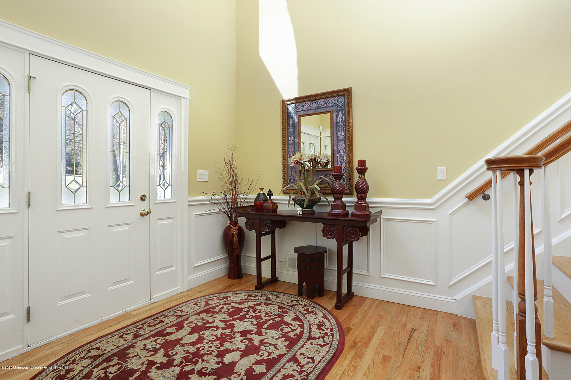 653 Locust Point Road Atlantic Highlands, NJ 07716 - Photo 29 of 57 foyer
