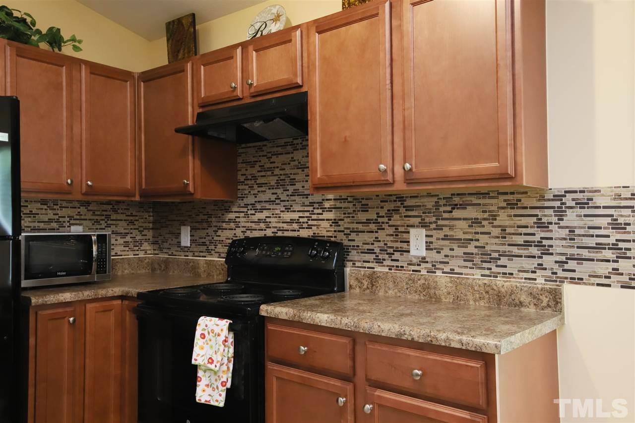 2733 Manthorp Terrace Raleigh, NC 27610 - Photo 21 of 29