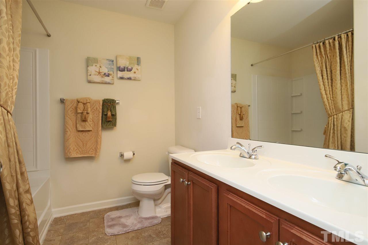 2733 Manthorp Terrace Raleigh, NC 27610 - Photo 25 of 29