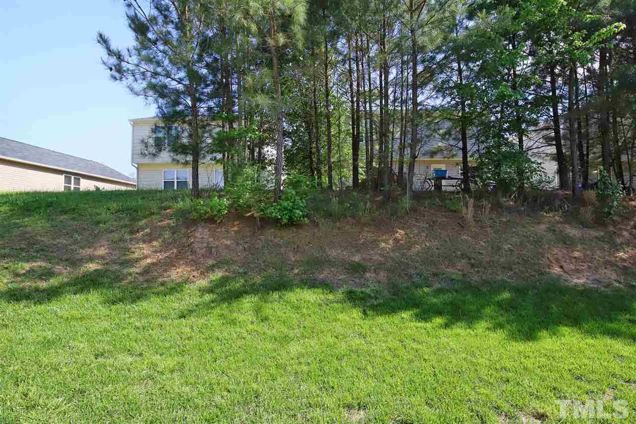 2733 Manthorp Terrace Raleigh, NC 27610 - Photo 5 of 29