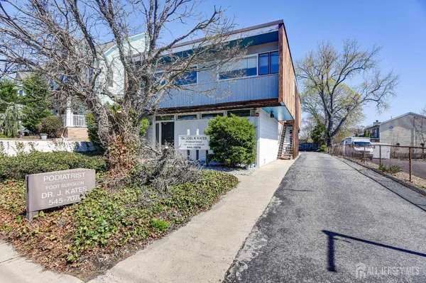 $2,800 | 167 North Main Street, Unit 169, Milltown, NJ 08850