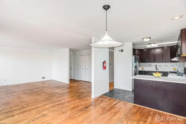 $2,800 | 167 North Main Street, Unit 169, Milltown, NJ 08850