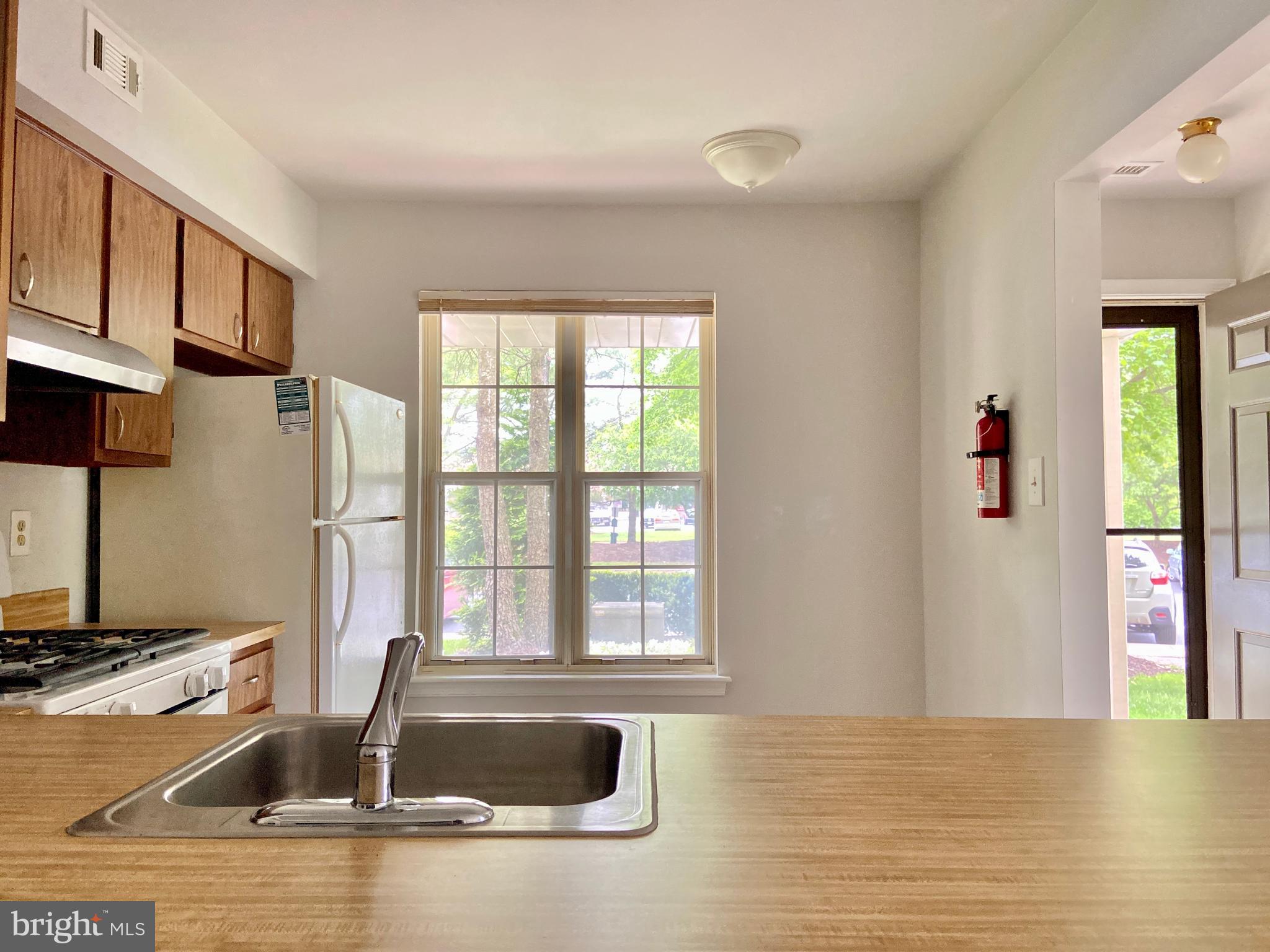 1703A Ralston Drive Mount Laurel, NJ 08054 - Photo 6 of 19