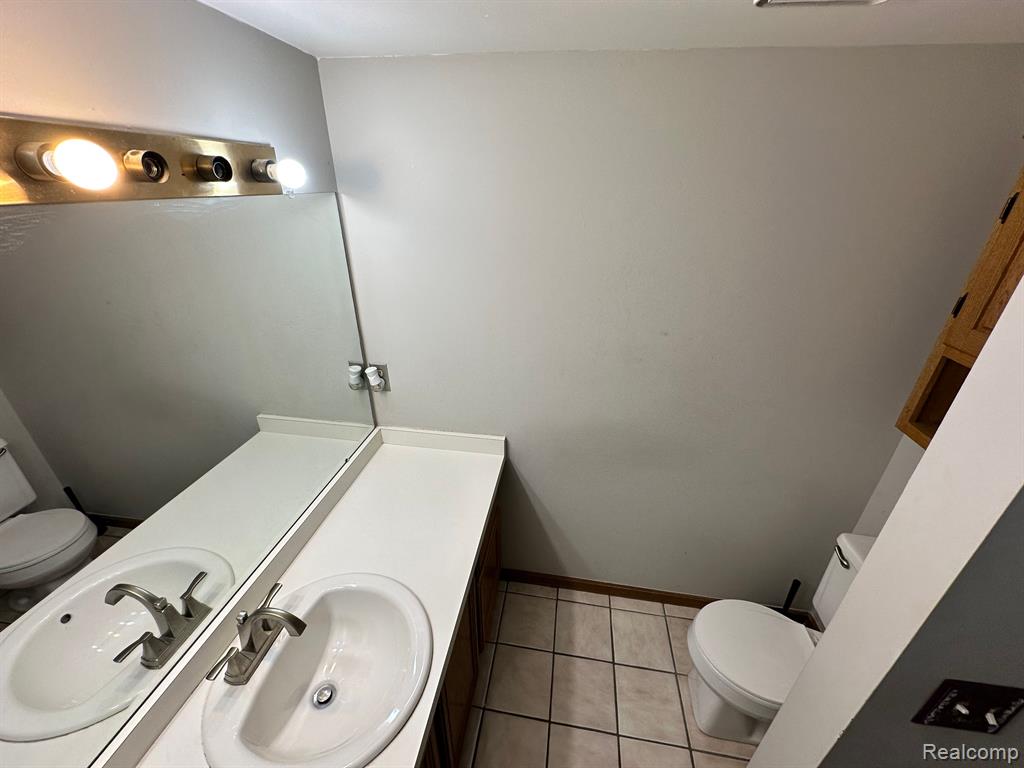 577 Lexington Drive Rochester, MI 48307 - Photo 14 of 29