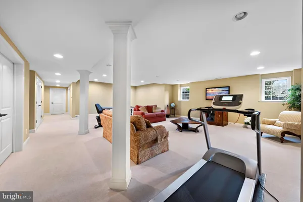 $2,699,999 | 9 Cloverdale Court, Lumberton, NJ 08048