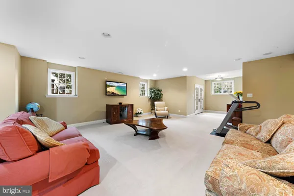 $2,699,999 | 9 Cloverdale Court, Lumberton, NJ 08048