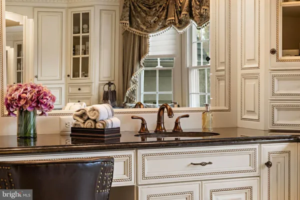 $2,699,999 | 9 Cloverdale Court, Lumberton, NJ 08048