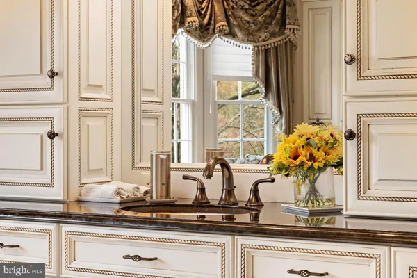 $2,699,999 | 9 Cloverdale Court, Lumberton, NJ 08048