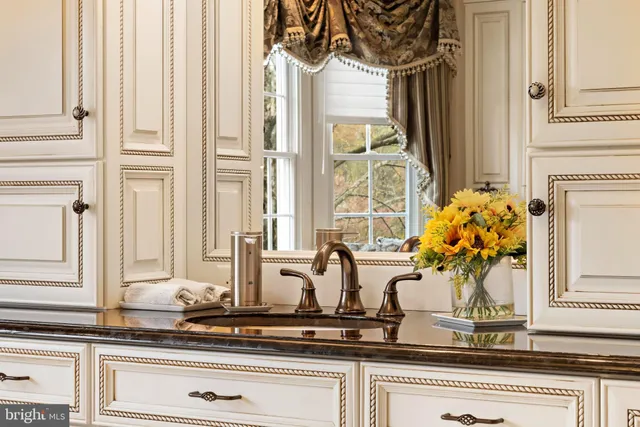 $2,899,900 | 9 Cloverdale Court, Lumberton, NJ 08048