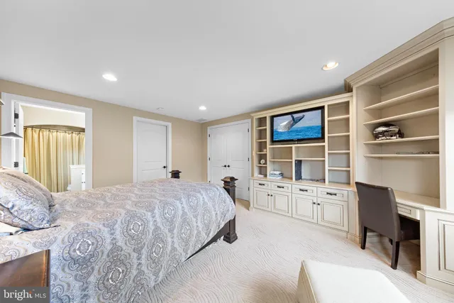 $2,899,900 | 9 Cloverdale Court, Lumberton, NJ 08048