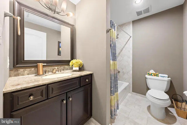 $2,899,900 | 9 Cloverdale Court, Lumberton, NJ 08048