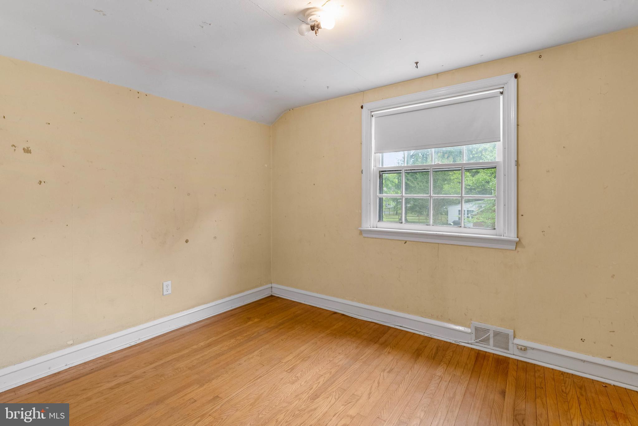 402 Hawthorne Road Wallingford, PA 19086 - Photo 19 of 23