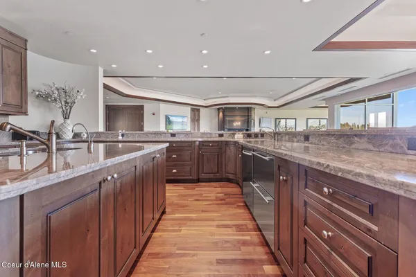 $5,500,000 | 1031 South Island Green Drive, Coeur D'Alene, ID 83814