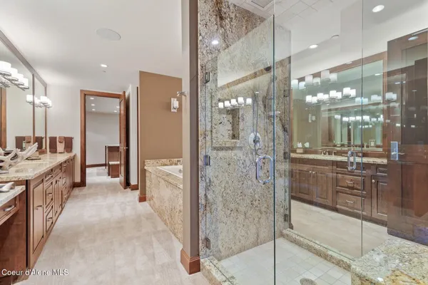 $5,500,000 | 1031 South Island Green Drive, Coeur D'Alene, ID 83814