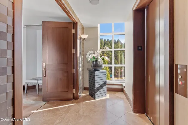 $5,500,000 | 1031 South Island Green Drive, Coeur D'Alene, ID 83814