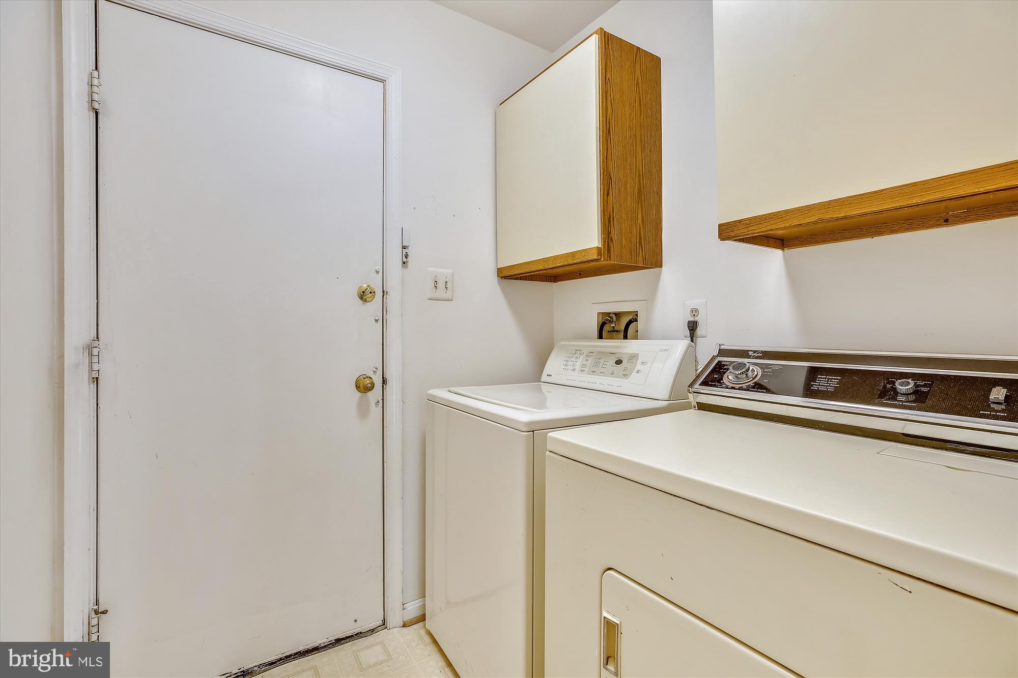 707 Kersey Road Silver Spring, MD 20902 - Photo 14 of 30 Laundry/ Mud Room to Garage