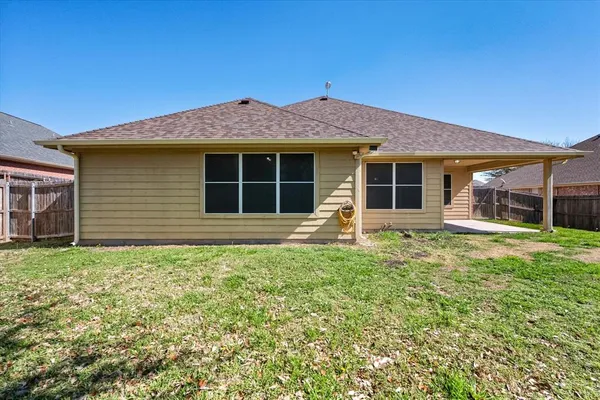 $2,600 | 234 A Lawson Farms Drive, Midlothian, TX 76065