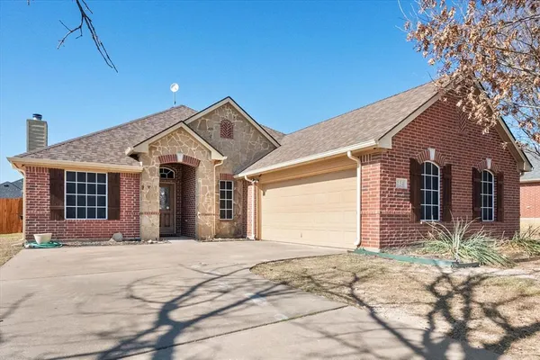 $2,600 | 234 A Lawson Farms Drive, Midlothian, TX 76065