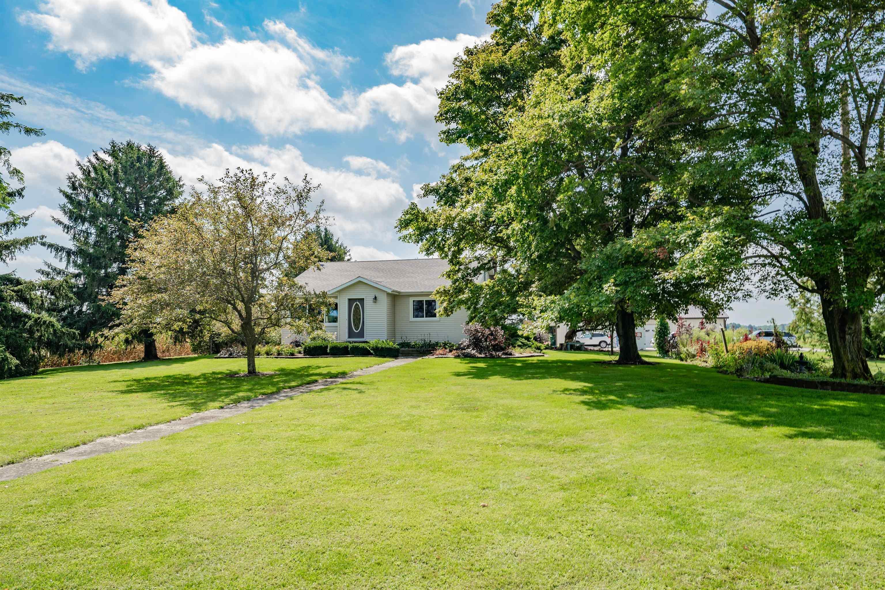 2110 East 1100 North Decatur, IN 46733 - Photo 2 of 31