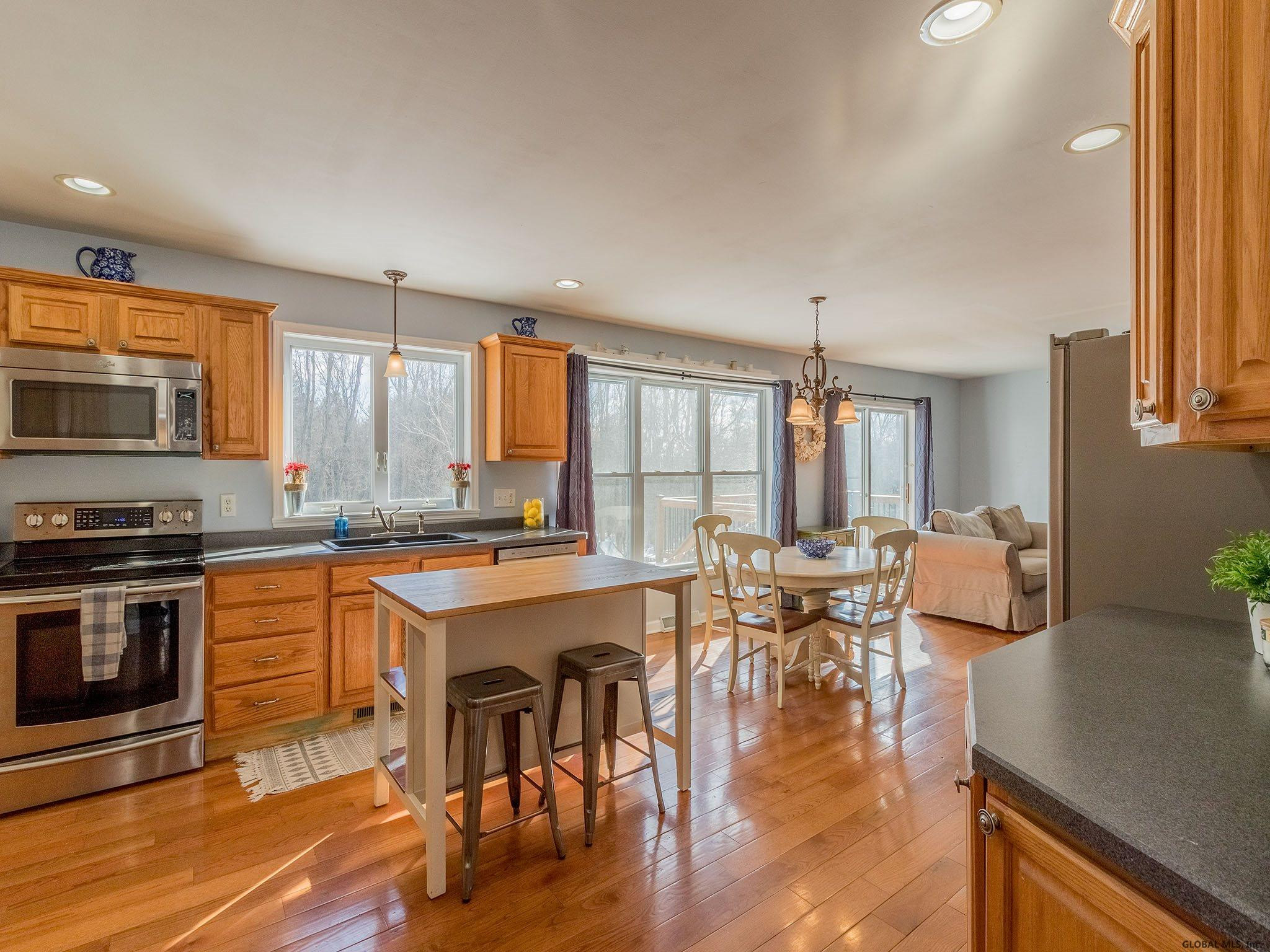 173 Droms Road Glenville, NY 12302 - Photo 19 of 51 Photo 19