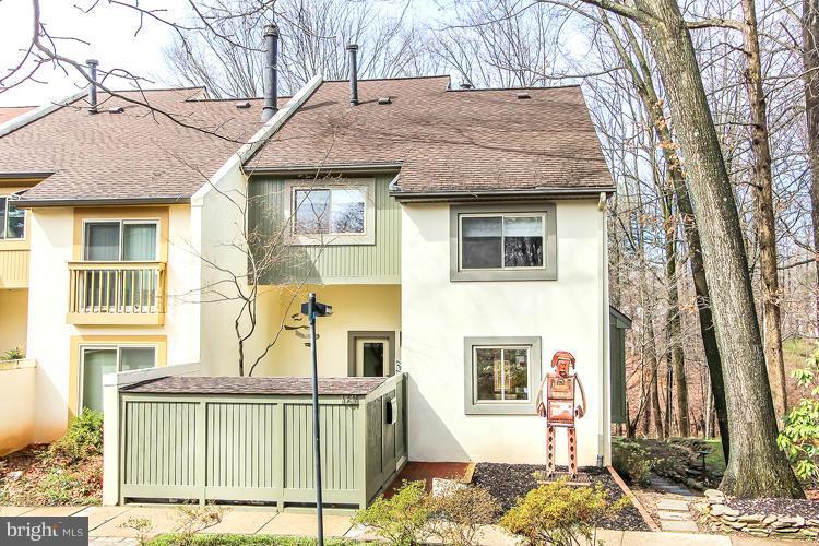 1611 Inlet Court Reston, VA 20190 - Photo 1 of 30 Exterior (Front)
