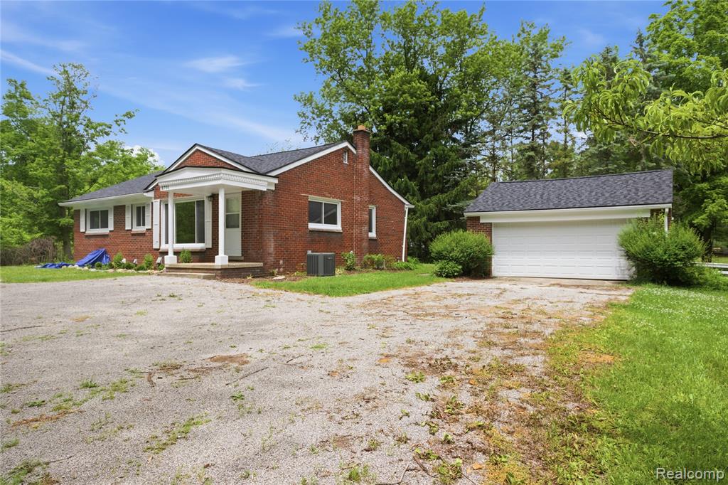 8701 Brookville Road Plymouth, MI 48170 - Photo 39 of 45