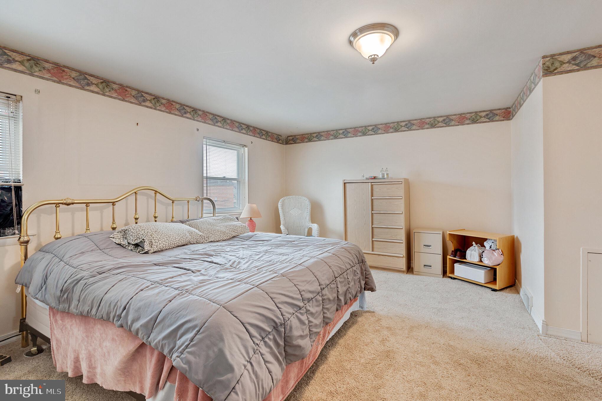 12825 Cabell Road Philadelphia, PA 19154 - Photo 16 of 30
