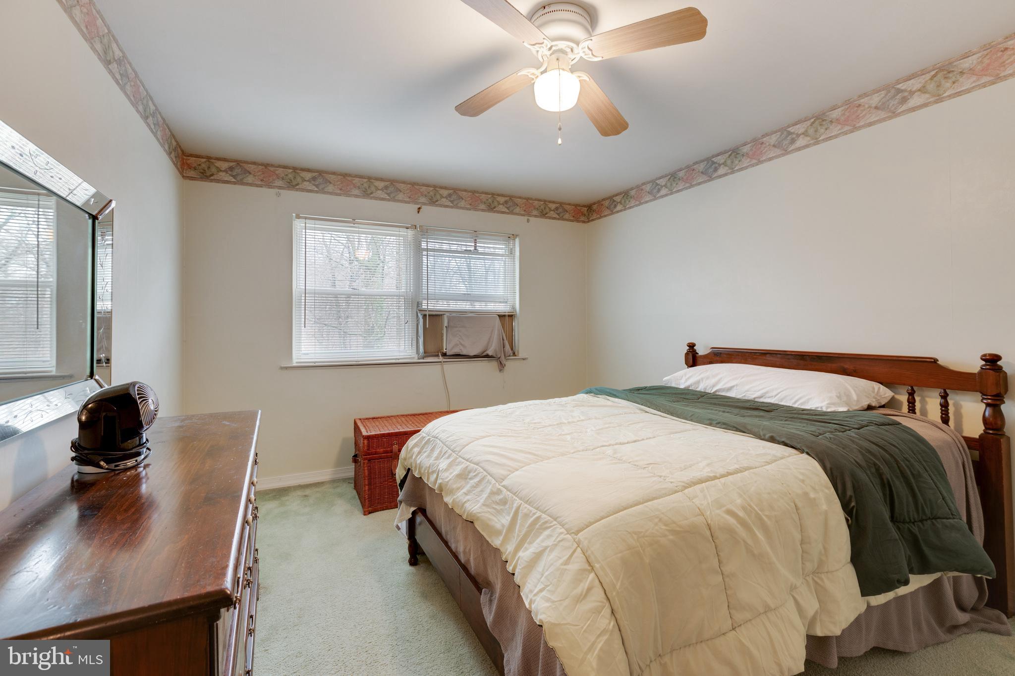12825 Cabell Road Philadelphia, PA 19154 - Photo 17 of 30