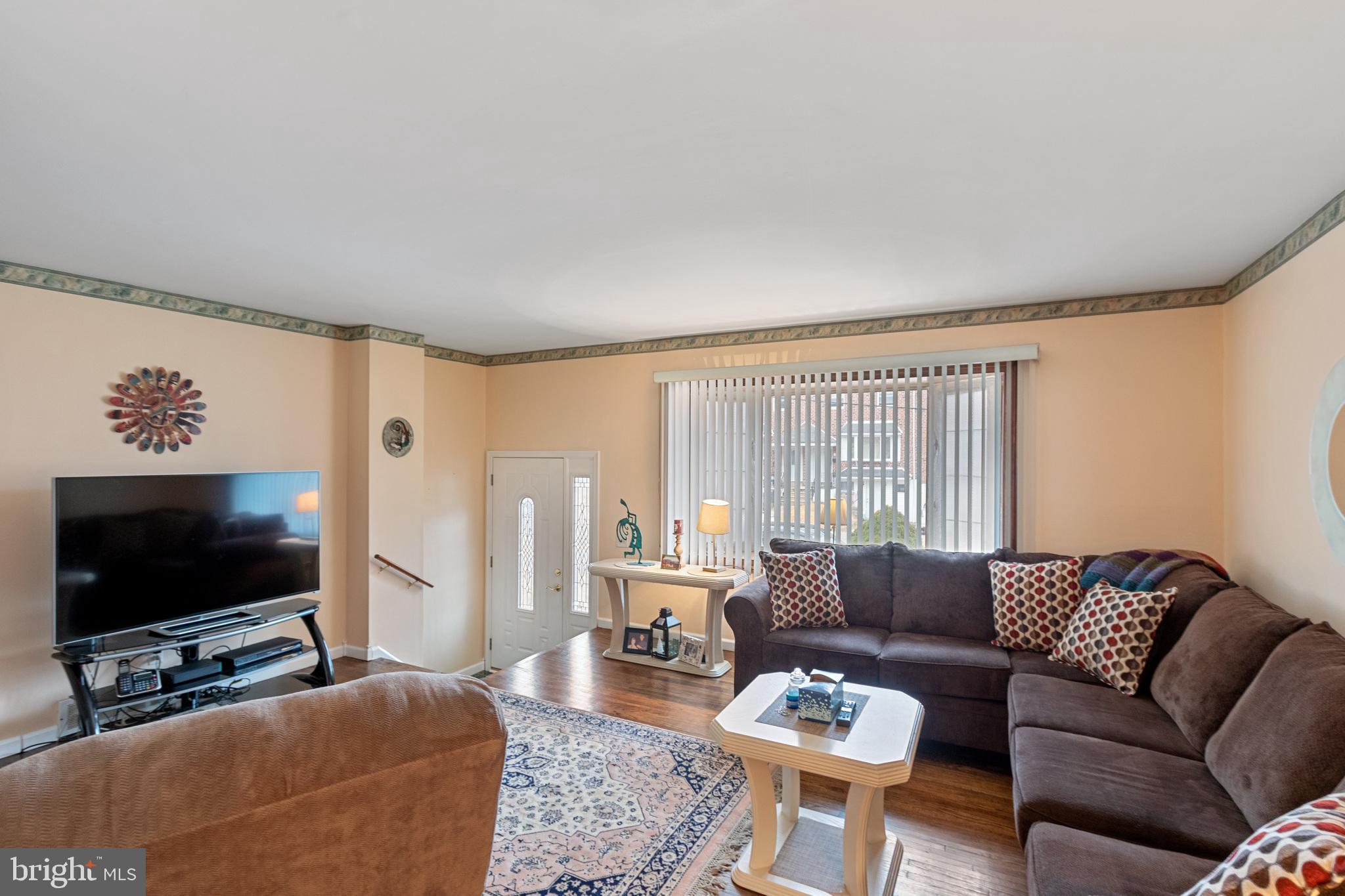 12825 Cabell Road Philadelphia, PA 19154 - Photo 7 of 30