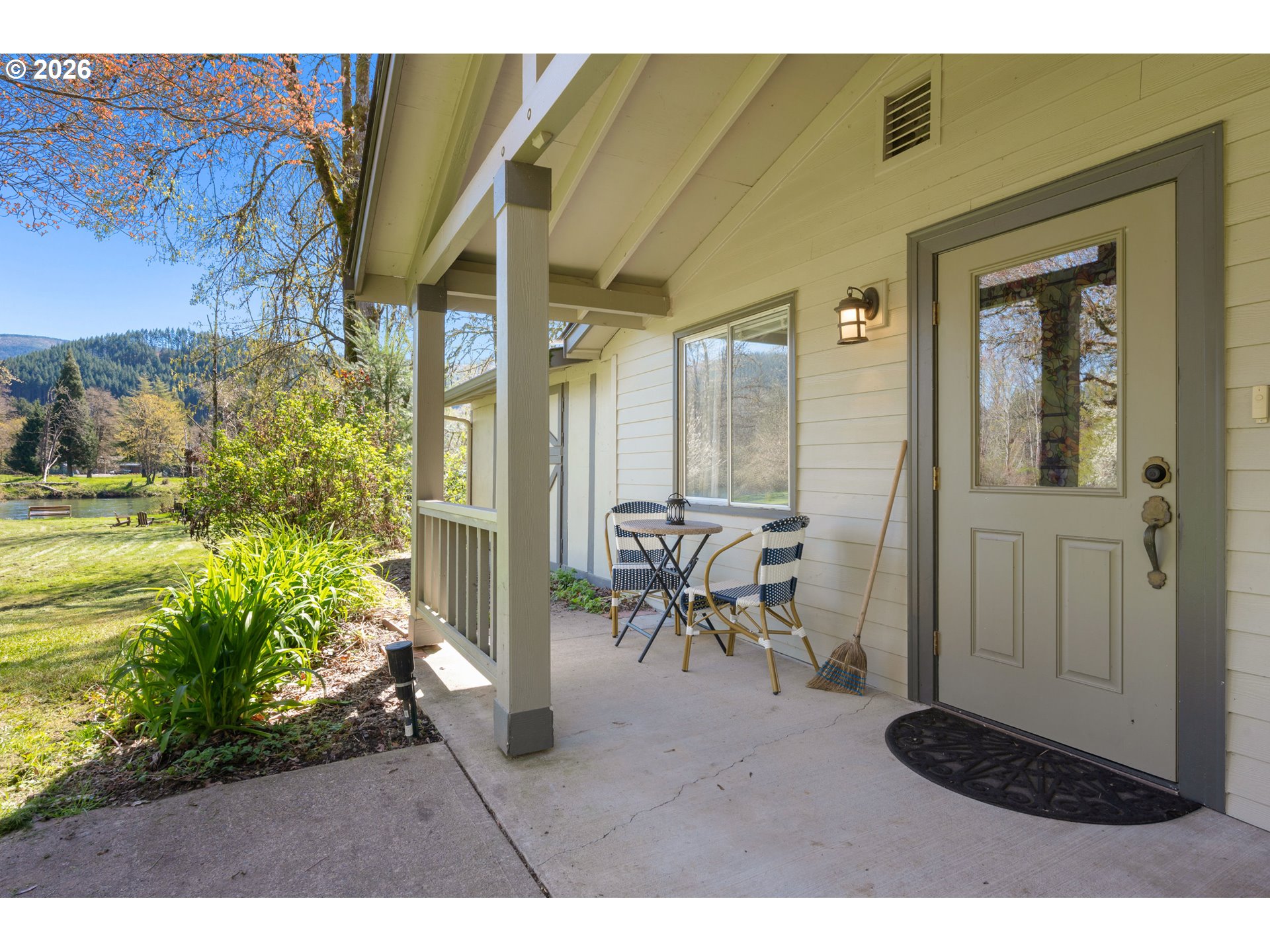 41536 McKenzie Highway Springfield, OR 97478 - Photo 31 of 48