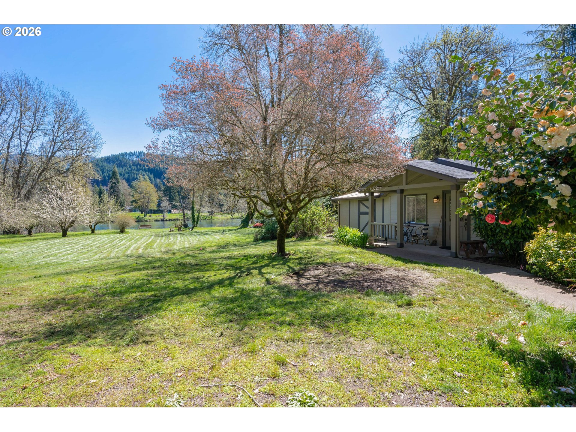 41536 McKenzie Highway Springfield, OR 97478 - Photo 32 of 48