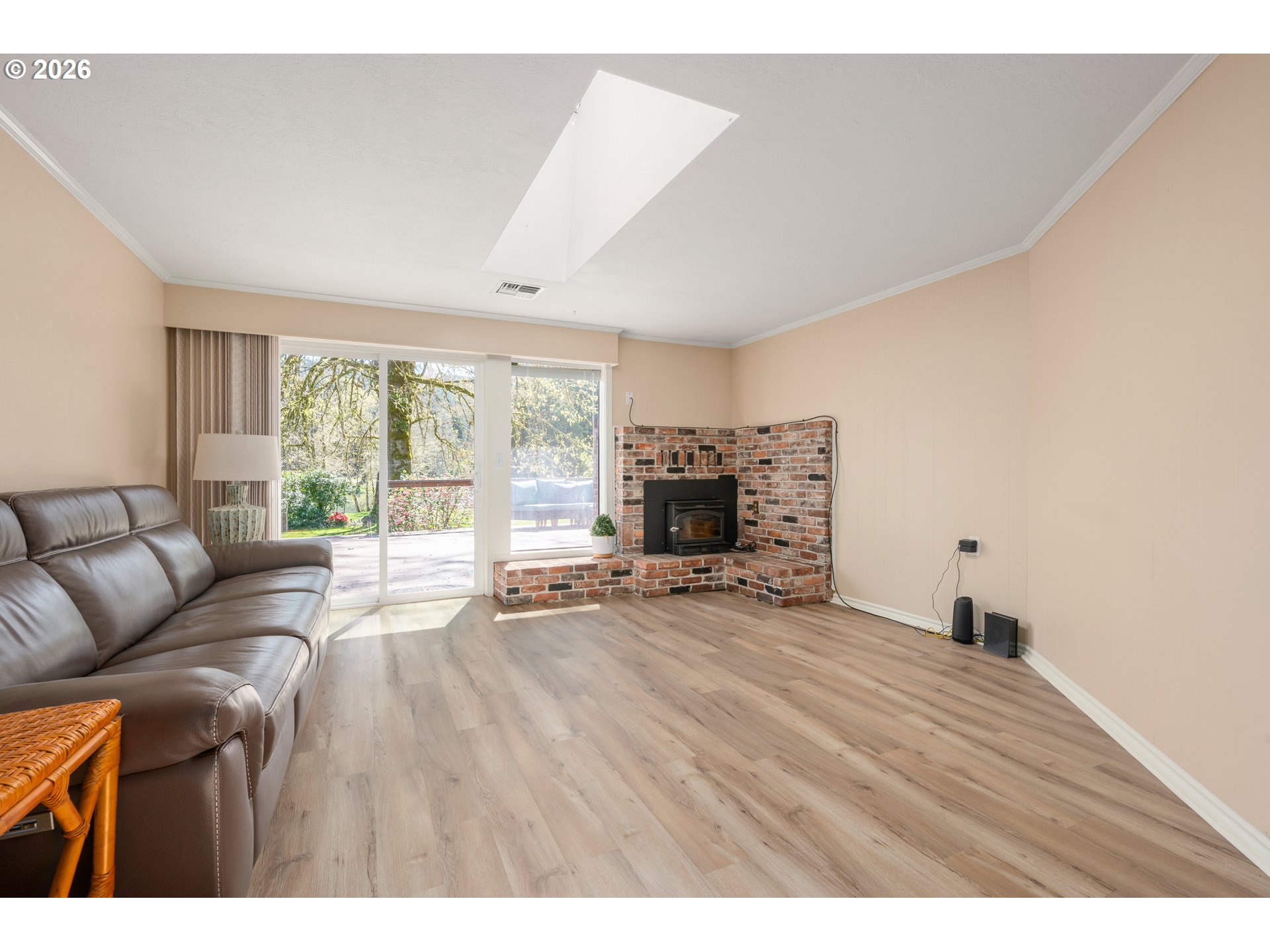 41536 McKenzie Highway Springfield, OR 97478 - Photo 8 of 48