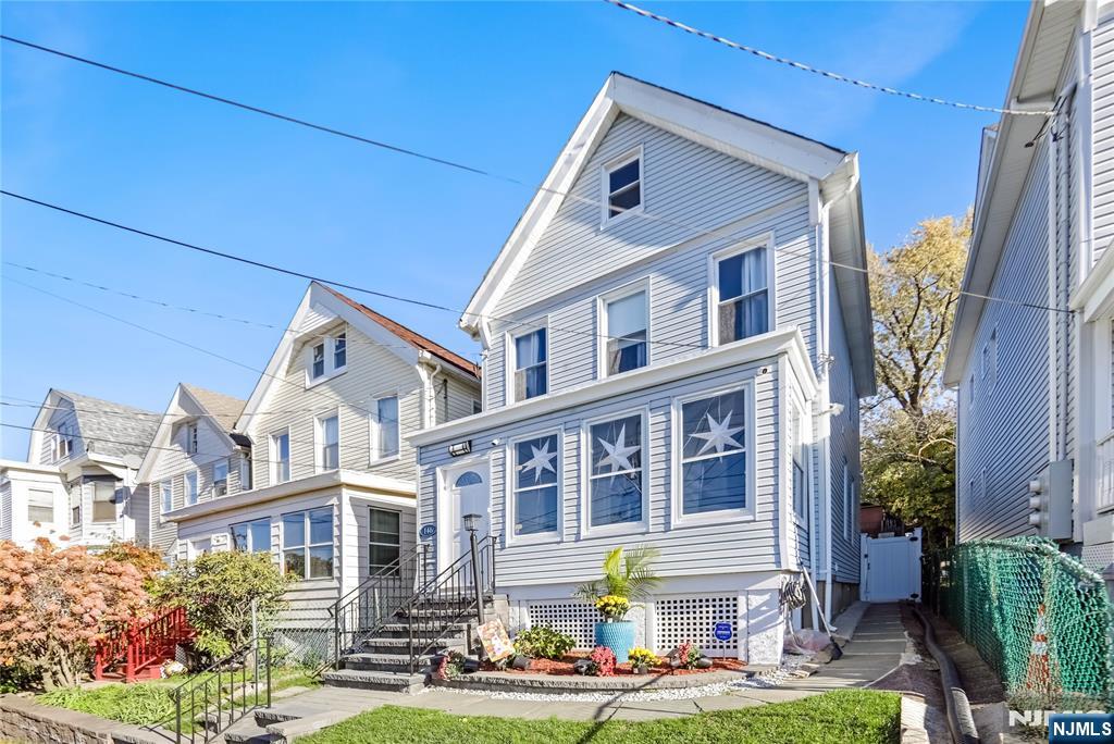 146 Spring Street Orange, NJ 07050 - Photo 3 of 23