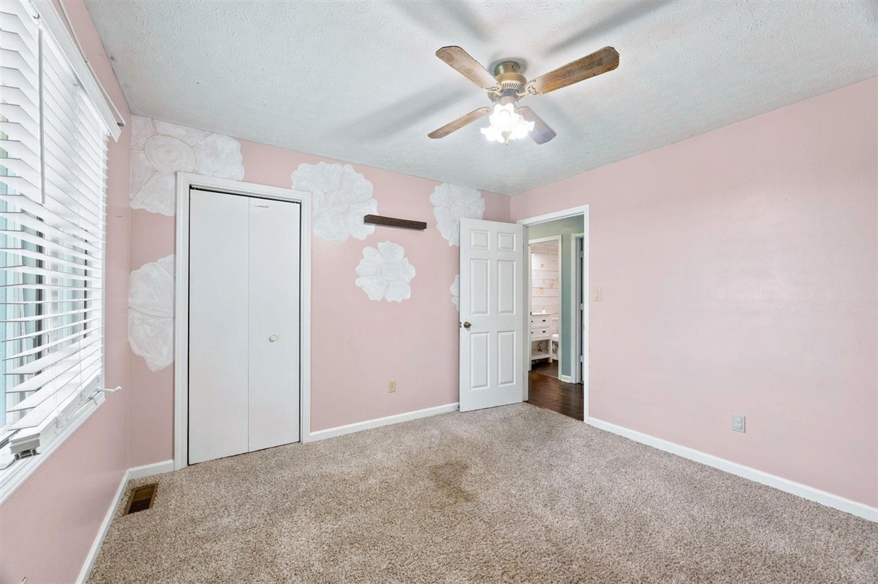 500 Detour Road Bowling Green, KY 42101 - Photo 12 of 40 Gallery Image 12