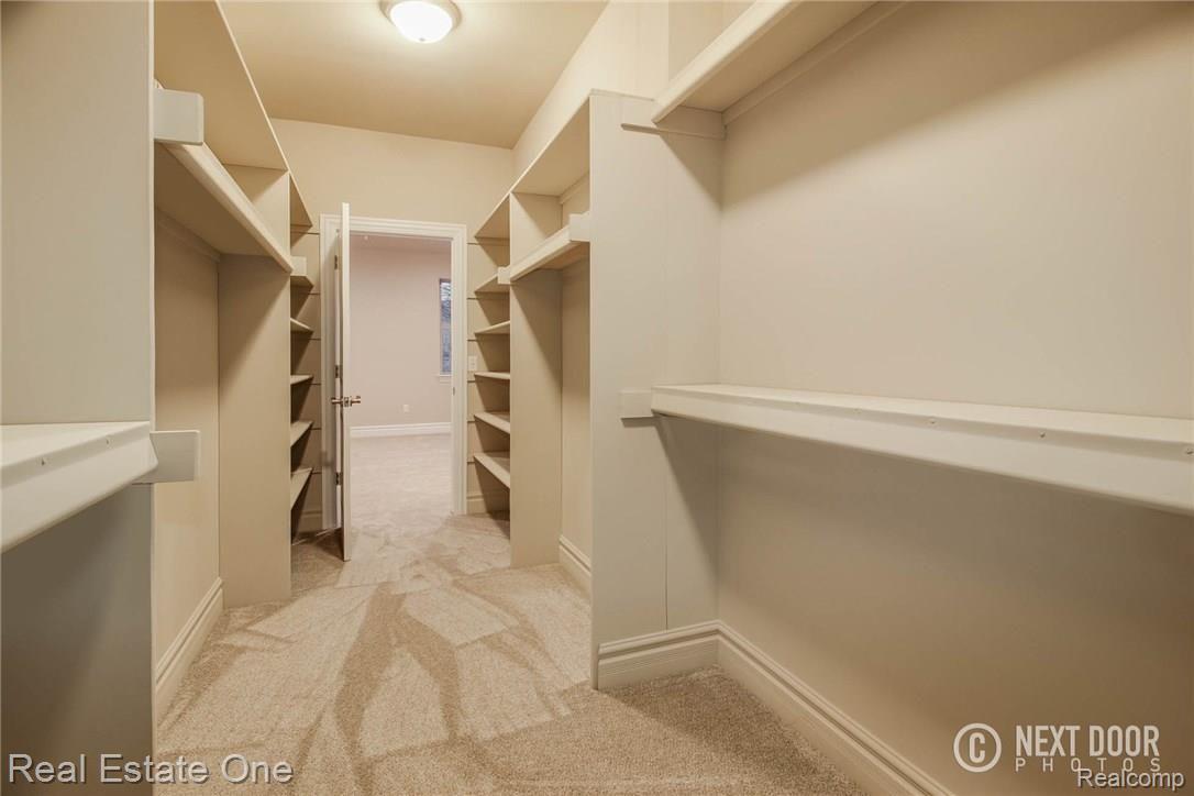 374 Verona Drive Rochester, MI 48307 - Photo 24 of 34 IMG_2271Blended.JPG